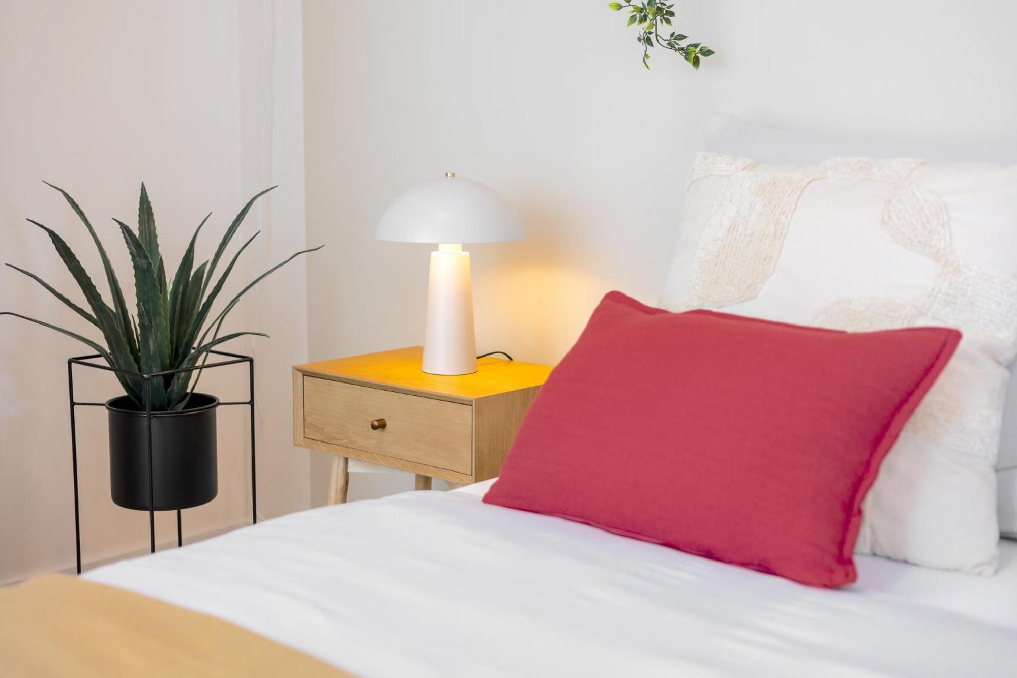 Bright 2Br - 4Th Floor, Balcony, Free Parking By Gravity Prague Apartment ภายนอก รูปภาพ