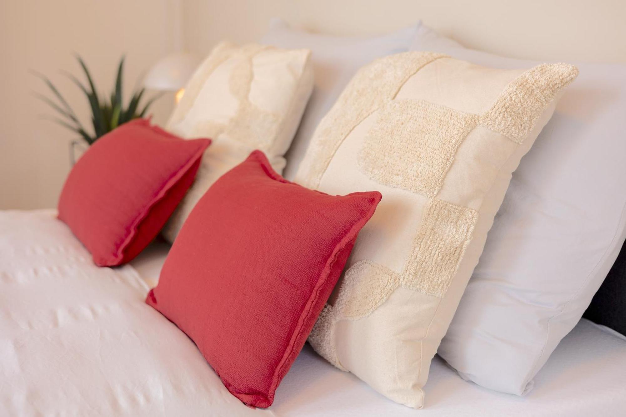 Bright 2Br - 4Th Floor, Balcony, Free Parking By Gravity Prague Apartment ภายนอก รูปภาพ